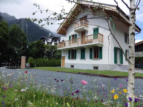 Chamonix City Centre Apartment | Chalet Oryx