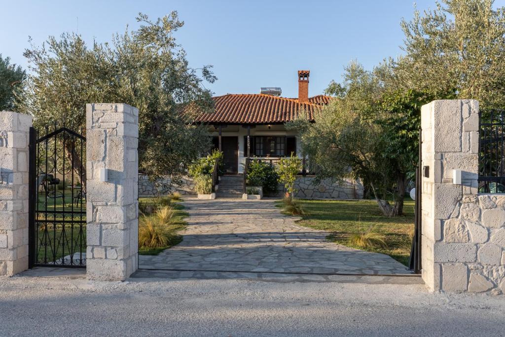 Ormos Panagias House | Villa Joy