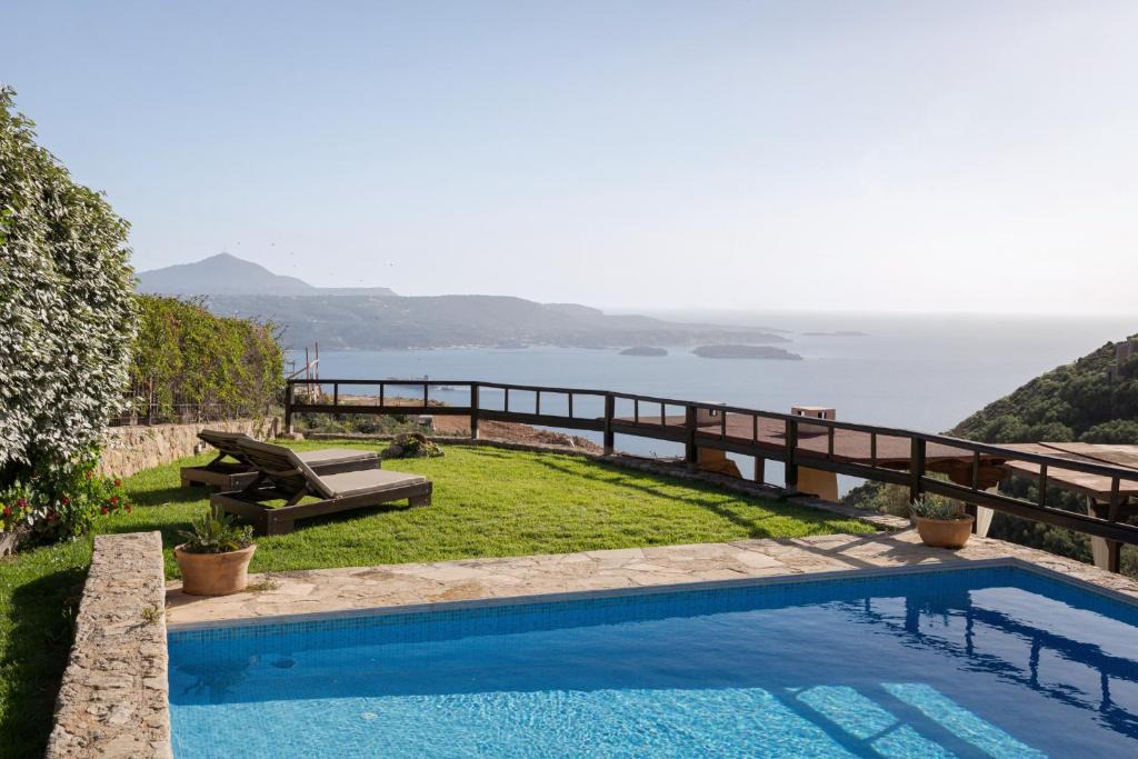 Megala Chorafia Villa | Villa Lithos by Your-Villa