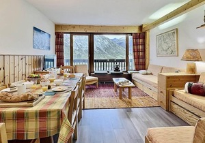 50m from resort center, 5th floor, view lake, balcony, tv, 68m², Tignes in Tignes