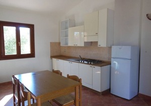 SAN TEODORO - CENTRO E SPIAGGIA A PIEDI - GIARDINO PRIVATO in San Teodoro
