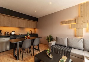 Semiso Beach Suites in Kournás