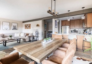 Slopeside remodeled mountain cabin ski in ski out! in Mammoth Lakes