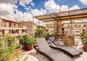 Trastevere Attic With Private Terrace in Rome