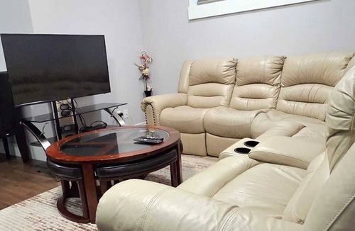 Timberlea House | 2-bedroom Luxury Private Legal Basement Suite with Private Entrance
