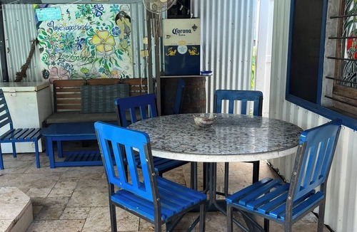 Wailoloa Apartment | 5 person apartment with balcony in vibrant Wailoaloa, Nadi