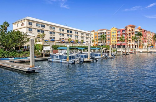 Redevelopment Area Hotel | Bayfront Inn 5th Avenue