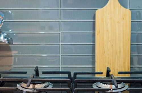 Connaught Condo | Bright & Stylish Beltline Condo – Walk Everywhere! Bright, comfortable 2-bedroom