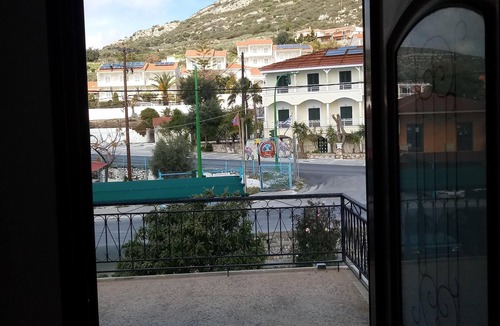 Potokaki Apartment | Central & convenient apartment near Pythagoreion