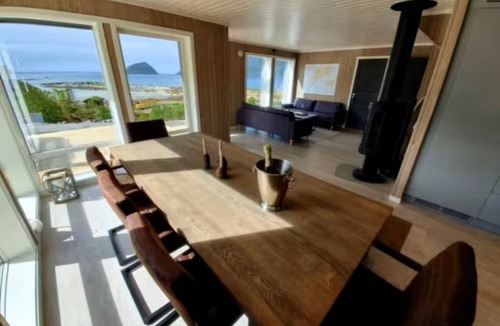Vestvagøy Cottage | Explorers Cabin Lofoten