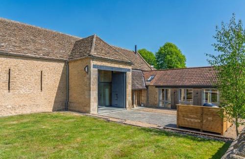 Limpley Stoke House | Peipards Barn