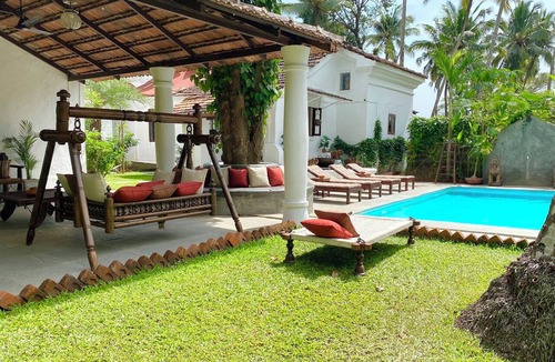 Parra Villa | VILLA LOU GOA Heritage Portuguese House built 1903 Exclusive Use of Private Pool