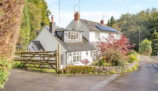 2 bedroom accommodation in Rudry, Near Cardiff in Draethen
