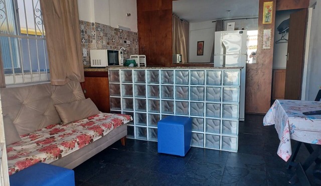 4 min drive from Praia do Forte/7 min walk from Praia das Dunas, Braga in Cabo Frio