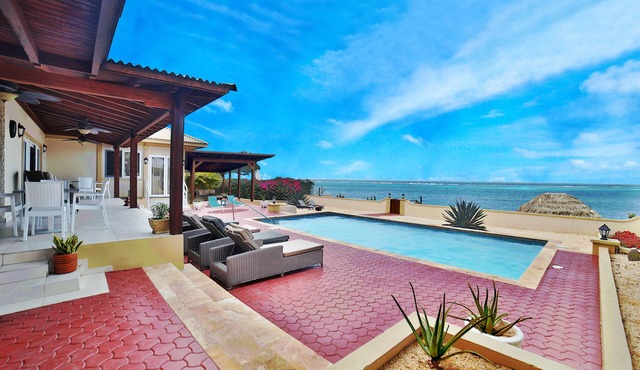 5 Star OceanFRONT Villa w/Pool, Secluded Beach, Ocean Access & Ocean Edge Palapa in San Nicolas