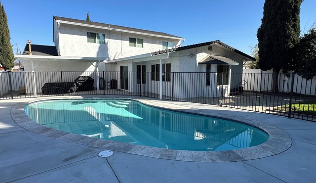 Accomodating 4-bedroom San Jose Home in San Jose