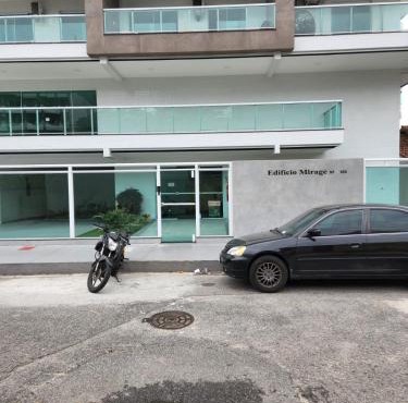 Apartamento com Garagem Cabo Frio in Cabo Frio