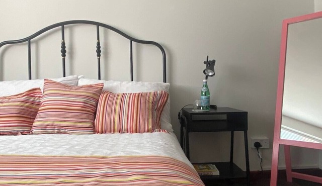 Apple Cottage - Central Frome - Family Friendly in Somerset