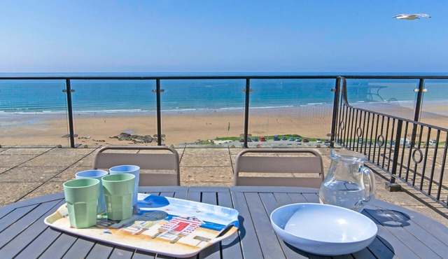 Apt 16, Seaviews, Slps 5 | Indoor Heated Pool in Croyde
