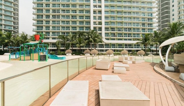 Art's Pad @ Azure in Parañaque City