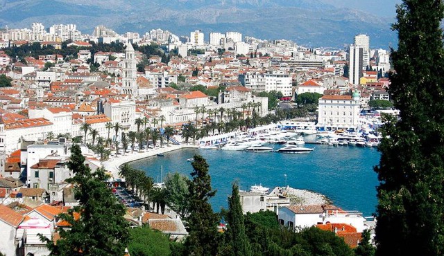 Artorius in Split