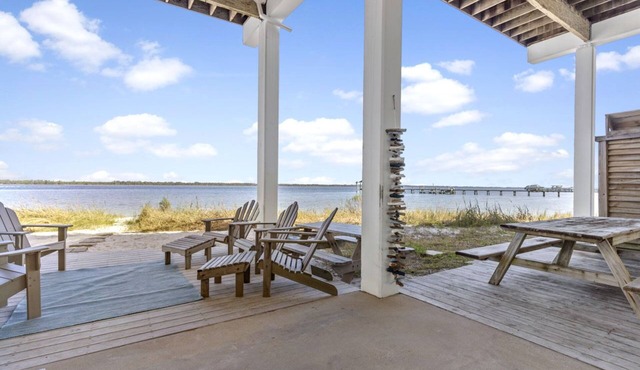 BAYFRONT TOWNHOUSE in Alligator Point
