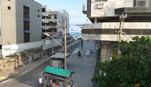 Best location in Praia do Forte. Balcony with sea view. in Cabo Frio