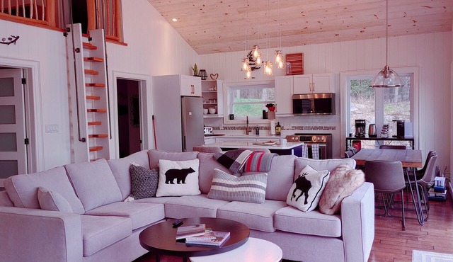 Brick's Lake House Retreat in Arnstein