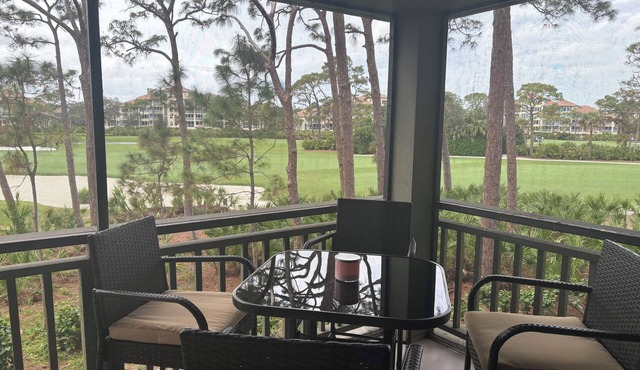 Bright & beautiful with lake and golf course views! in Bonita Springs
