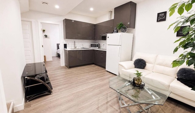Cozy & Modern Basement Suite-Minutes away from Chestermere Lake! in Chestermere