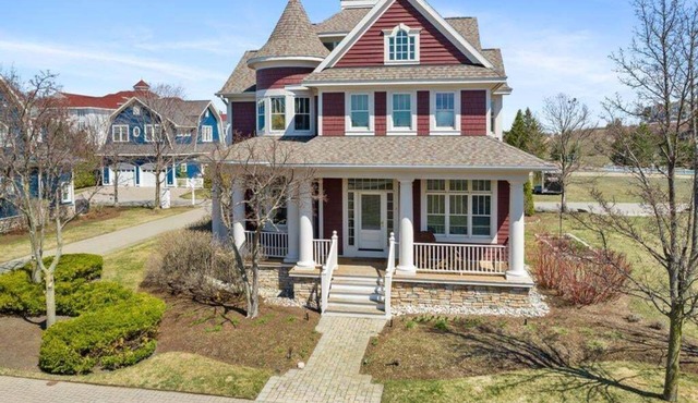 Discover luxury at Wanderlust 36 in Bay Harbor, featuring 4 bedrooms and great amenities. in Petoskey
