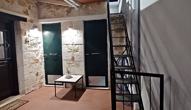 Dome studio in Sternes