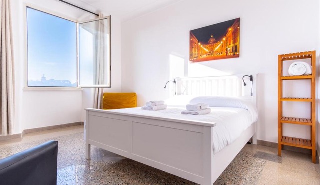 Elegantis La Dolce Vista Apartment with private terrace and fantastic View in Rome