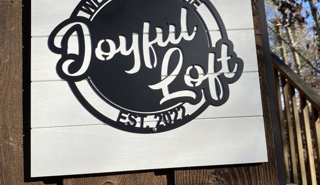 Joyful Loft! Newly renovated loft apartment! Close to Downtown and Universities! in Winston Salem