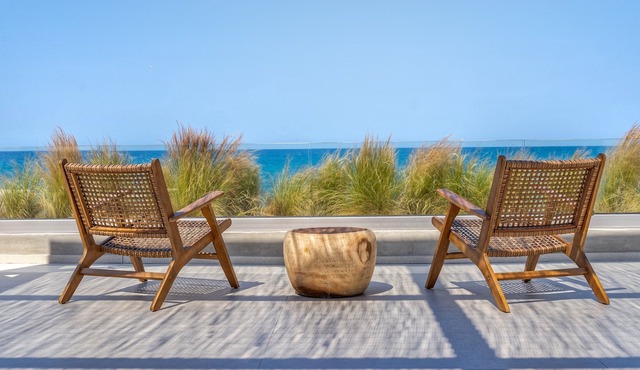 Kaliva Residence, Seafront Luxuriant Living in Chania