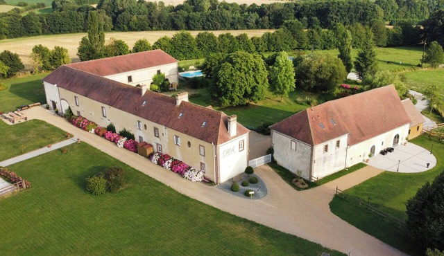 Large property on 10 hectares near Bellême in Feings
