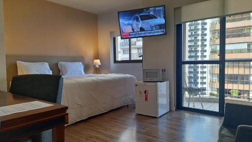 LUXUOSO HOTEL -ITAIM BIBI COM FARIA LIMA PISCINA AQUECIDA E SAUNA com MANOBRISTA in São Paulo