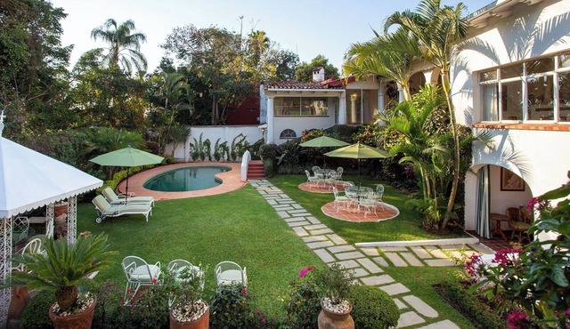 Luxury Mexican Hacienda with Staff, Pool · Walk to Las Mañanitas in Cuernavaca