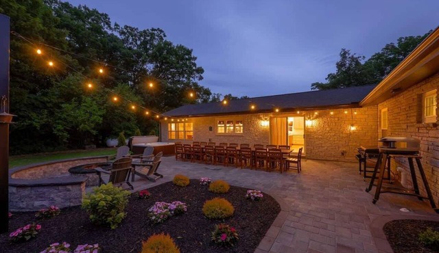 Meadowview Lodge in Elizabethtown