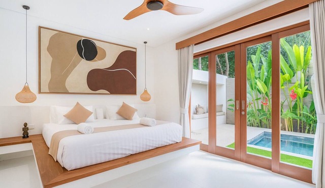 NEW Modern Tropical Villa – Walk to Uluwatu Beach in Uluwatu