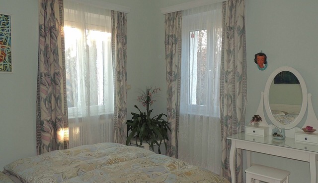 * Nice apartment right next to Schönbrunn Palace Park, own car park in Wien