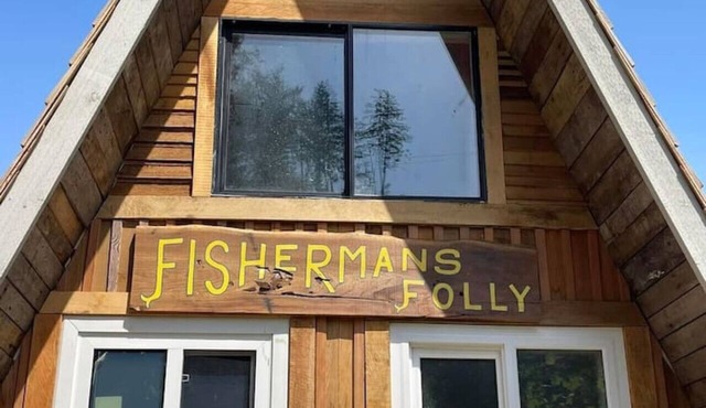 Ocean view cabins at the laughing oyster restaurant in Powell River