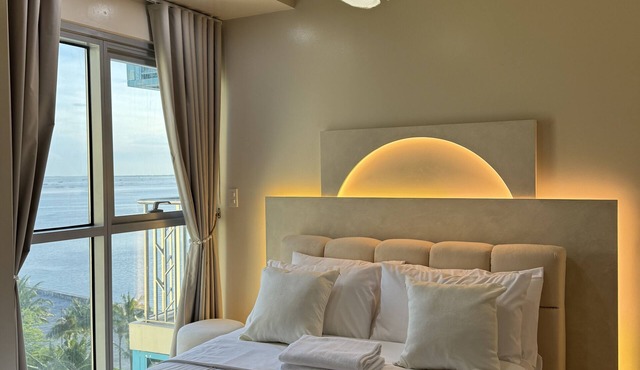 Panoramic Landscape and Seaview, 2BR, Near Airport, Beside the Bay - 25 in Paranaque