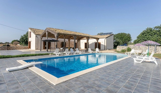 Pet friendly home in Ragusa in Ragusa