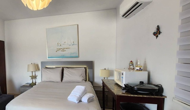 Playa Apartments in Salinas