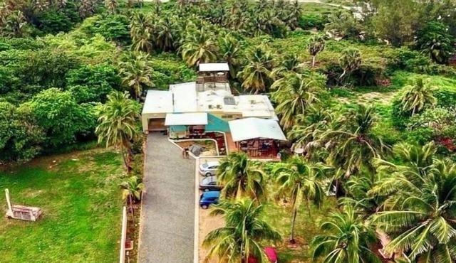 PRIVATE BEACH PATH a place to stay after you play all day! in Isabela