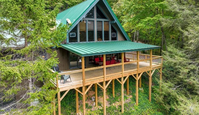 Robbinsville Vacation Rental w/Covered Balcony in Robbinsville