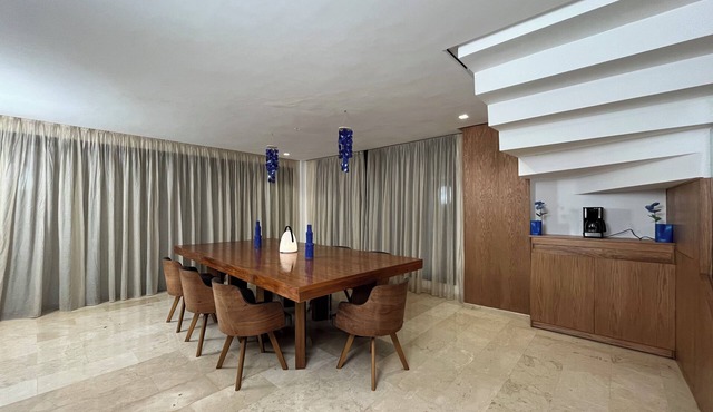 Seafront Luxury Villa with Amazing pool in Dar Bouazza