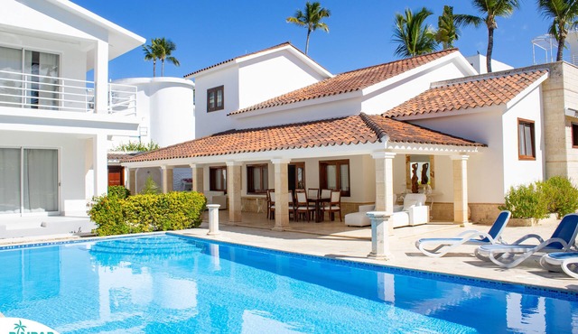 Spectacular,Spacious,Central Villa May on the Beach in Punta Cana