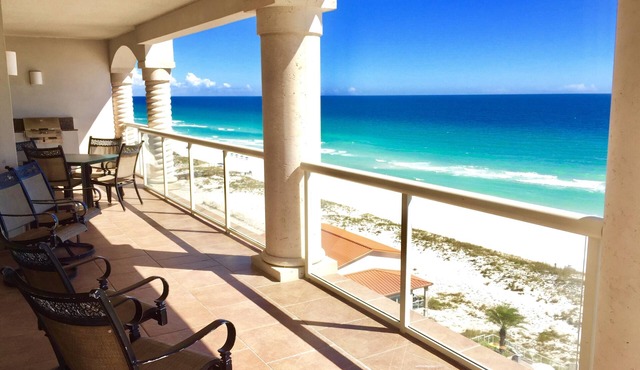 Spectacular Unobstructed 10th Floor Views - Free Beach Chairs and Umbrellas in Pensacola Beach